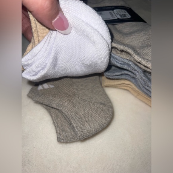 Adidas Women’s No Show Cushioned Socks 6-Pack AEROREADY NWT - Picture 6 of 6